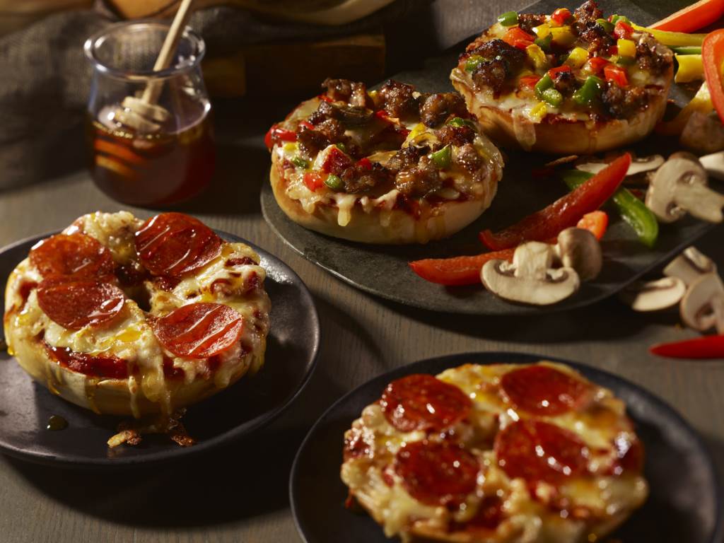 Panera Plain Bagel Pizza 