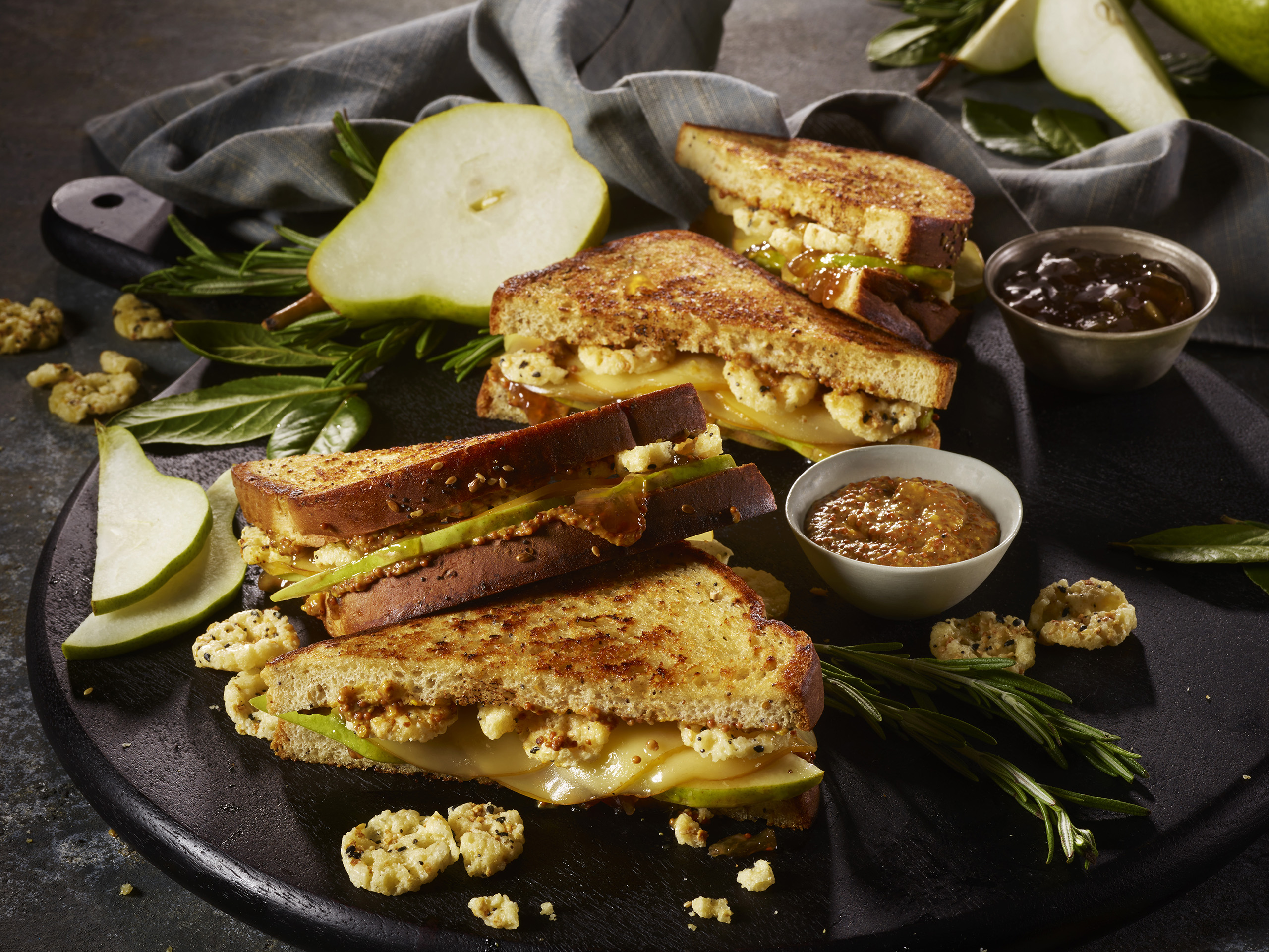 Pear & Gouda Everything Grilled Cheese Sandwich | Panera Bread
